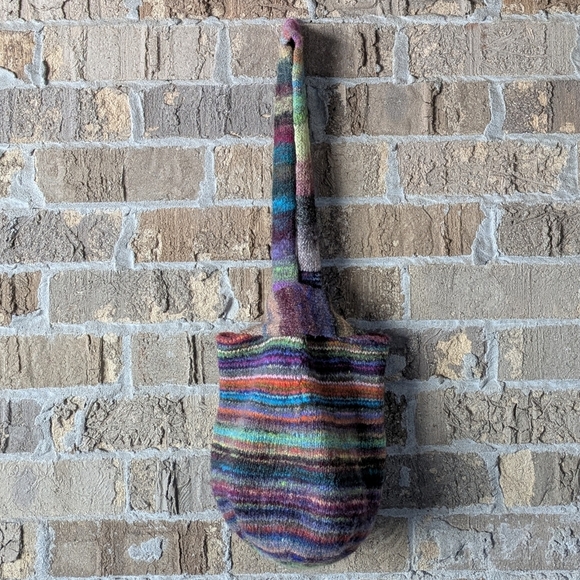 Handknit Colorful Wool Crossbody Sling Bag - Picture 1 of 9